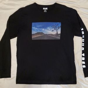 American Eagle National Parks Long-Sleeve